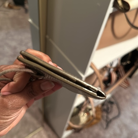 Louis Vuitton Epi Cardholder - Picture 7 of 11